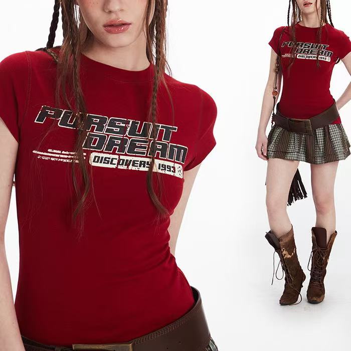乐天商城 - カットソー レディース トップス 着?せTシャツ 2025夏新作レディース向け アメリカン レトロ レッド 半袖 Tシャツ スリムフィット お洒落 カジュアル サマーファッション かわいい 着痩せ 細見え ストレッチ レッド ブラック 綿