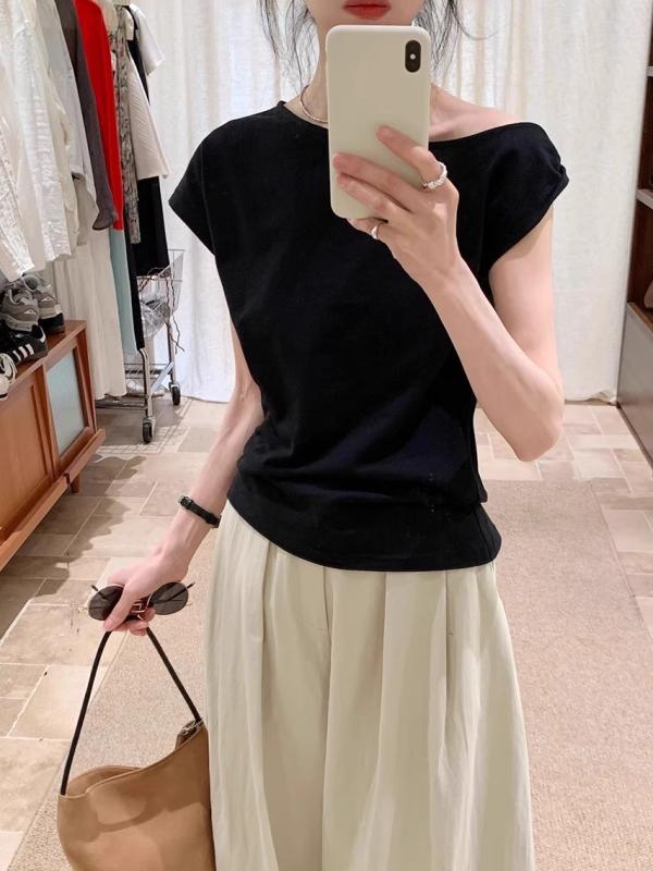 Tシャツ レディース 韓国風 ブラック ねじりデザイン 斜め肩 半袖 トップス 無地 スタイリッシュ 細見え ホワイト 黒 S M L XL