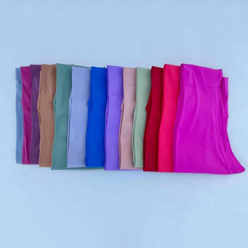 ヨガパンツ レディース スポーツ レギンス ランニング ウェア スキニー 高機能 裸感 接触冷感 吸湿速乾 九分丈 暗夜緑 板栗 昌蒲紫 潮水藍 電光藍 杜鵑粉 粉紅粉彩 粉荔枝 海軍藍 黒 灰藍 灰紫 ヒョウ柄 カキ ココア 李子紫 蜜桃紅 牛油果緑