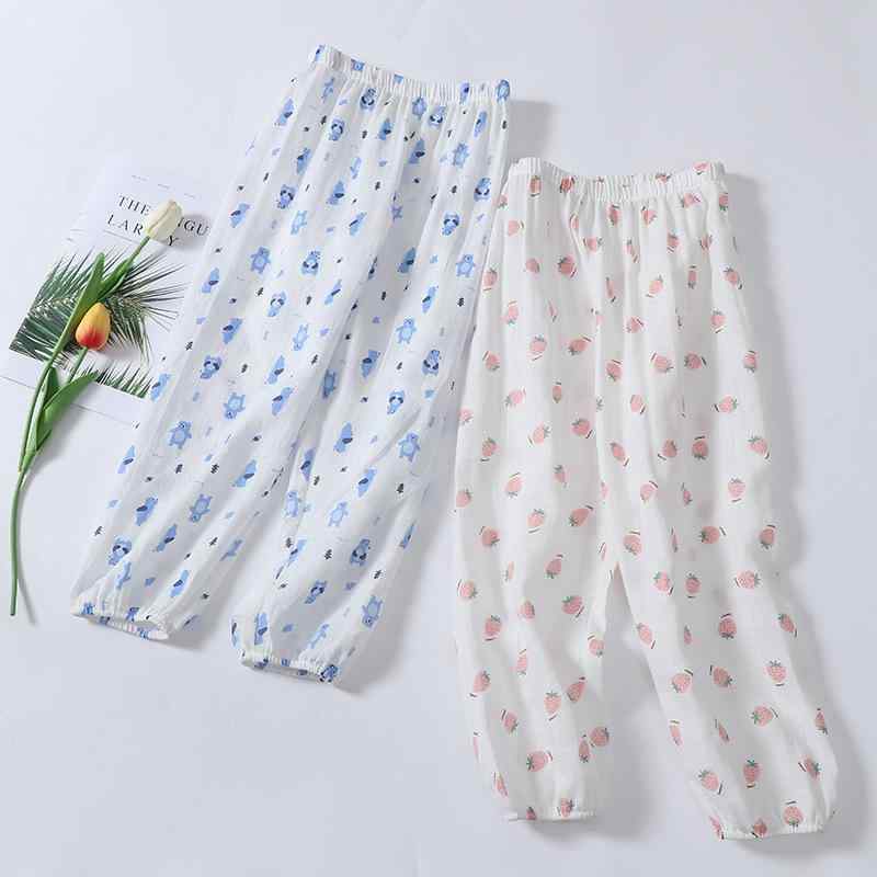 ロングパンツ キッズ 男の子 女の子 防蚊パンツ 紗布 プリント 薄手 通気性 柔らかい 涼しい ボトムス ズボン 夏・カテゴリ: 童裤・スタイル: 運動・素材: 綿100%・安全基準: A類・パンツ丈: 長ズボン・対象性別: 男女兼用・推奨年齢: 3〜8歳・推奨身長: 90cm, 100cm, 110cm, 120cm, 130cm, 140cm・タイプ: 基本款・面料加工: 柔軟加工・柄: 無地・カラー展開: 小恐龍, 藍小熊, 粉小兔, 粉草莓・ウエスト: ハイウエスト
