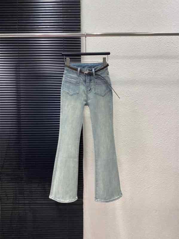 乐天商城 - レディース 牛仔パンツ ライトブルー 春夏 微喇型 高腰 修身 伸縮性 綿素材 気質 通勤風 普段使い 軽量 中厚 洗い加工 ハイウエスト スリムフィット ブルー系 長ズボン デニムパンツ 女性用 細身 汎用 シルエット 快適 吸湿速乾 ビッグシルエット
