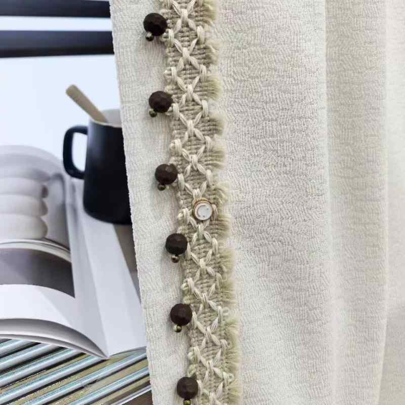 法式 窓 カーテン 立体 刺繍 雪ニール 生地 高密度 軽量 快適 遮光 防晒 米色 アイボリー ブラウン系 復古 デザイン 百合 プリント 立体花柄 リビング 寝室 書斎 ダイニング キッチン バスルーム 玄関 バルコニー 対応 八角窓 ベイウィンドウ