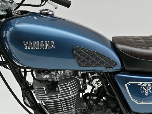 デイトナ（DAYTONA）レザーニーグリップパッド SR400/500（78?21）｜49194