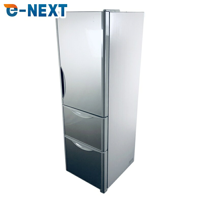 メーカー・商品名 冷蔵庫 中古 日立 HITACHI R-S32JV-XN 2019年製 3ドア 315L クリスタルシャンパン ファン式 右開き ファミリー 自社配送エリア内限定 スペック ■メーカー：日立 HITACHI ■年式：2019年製 ■型番：R-S32JV-XN ■容量：315L / クリスタルシャンパン / ファン式 / 右開き ※モニターの発色の具合によって実際のものと色が異なる場合があります※ 付属品 ■なし ※取扱説明書は付属しておりません。 ■管理番号：rg222173 (2026-0714-22) 商品サイズ 幅540×奥行655×高さ1735(mm) ※設置場所・設置場所までの搬入路としっかりご確認ください※ 商品状態 ■中古品（やや傷汚れあり）■備考：正面キズあり、側面凹みあり 本商品は中古品です。使用年数に応じたへこみや汚れ・スレ傷などがあります。 目立った傷やへこみに関しては商品写真をご参照ください。 当社で出来る限りのクリーニング・動作確認・消毒などを行なった上でお届けいたします。 また取りきれない汚れがある場合がございます。予めご了承ください。※特に記載がない場合、中古冷蔵庫の自動製氷機能は動作保証対象外です※ 商品保証について 保証対応期間は【商品到着日より30日間】とさせて頂きます。 保証内容は初期動作不良のみになります。お届けする前に当社で動作確認を行なっておりますが、万が一不具合がございましたら同等商品と交換または返金での対応とさせていただいております。なお、お客様都合による返品・返金は行っておりません。本体の経年劣化や消耗部品（製氷皿や洗濯ネットなど）の欠品は例外なく保証対象外となります。※設置にかかった費用、お客様が購入されたパーツ代金、その他の損害（家屋等）などは、一切保証いたしかねます。※返金対応の場合、返送された商品に不具合が確認できない場合は、往復の送料（実費）を差し引いてのご返金となります。※返送時の梱包はお客様ご自身でお願いします。 配送料について 本商品は自社配送限定商品です。 【自社配送エリア内】自社配送便（自社配送エリアのみ対応:送料・設置費用無料) ○配送スタッフ：1〜2名でのお伺いになります。○当店のスタッフが【配送】【設置】【接続】【梱包資材の処分】まで対応いたします。○自社配送は【時間指定不可】となります。○ご購入後、弊社よりメールもしくはお電話にてご連絡いたします。○ご入金確認後2日〜1週間以内の発送となります。※自社配送サービスは大型家電（冷蔵庫・洗濯機など）のみの対応となります。※自社配送エリアに含まれない埼玉・東京・千葉・神奈川エリアがお届け先の場合、別途送料が発生いたします。 【自社配送エリア外】 配送できません ○本商品は自社配送エリア内限定商品です。 ○埼玉県・東京都・千葉県・神奈川県の自社配送エリア内に配送する場合のみ、お買い上げいただけます。 ※自社配送エリアに含まれない埼玉・東京・千葉・神奈川エリアがお届け先の場合、配送スケジュールなどをご相談の上、別途出張料をお支払いいただける場合のみ、お届けが可能となります（スケジュール及び出張料は別途お見積もりになります）。 ※基本的に自社配送エリア外がお届けのご注文は、予告なくキャンセルとなりますので、あらかじめご了承ください。 ※配送方法の詳細はこちらをご参照ください。 充実の自社配送エリア おすすめキーワード： 冷蔵庫 中古 大型 二人暮らし以上 霜取り不要 自動霜取り 300L以上 300以上 送料無料 設置無料 地域限定 小規模店舗の 業務用 としてもおすすめ 中古の冷蔵庫ですが、弊社でしっかりと選定した買取・クリーニングを行い、アウトレット品と同様の品質でお届けします RANK_B日立の冷蔵庫はこちら 日立の洗濯機はこちら Panasonic冷蔵庫はこちら Panasonic洗濯機はこちら 三菱の冷蔵庫はこちら 三菱の洗濯機はこちら 東芝の冷蔵庫はこちら 東芝の洗濯機はこちら SHARPの冷蔵庫はこちら SHARPの洗濯機はこちら AQUAの冷蔵庫はこちら AQUAの洗濯機はこちら Haierの冷蔵庫はこちら Haierの洗濯機はこちら Hisenseの冷蔵庫はこちら Hisenseの洗濯機はこちら