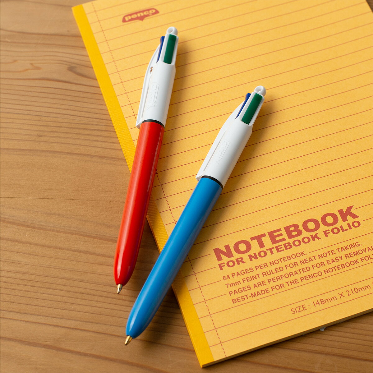 BIC ( ビック ) 4色ボールペン 0.7mm / 1.0mm 油性 フランス製 黒 赤 青 緑 4色 多機能ペン 細字 太字 フランス 替芯対応 シンプル デザイン 筆記具 日常使い オレンジ ブルー 海外 輸入 デザイン 事務 仕事 学習 ギフト 景品 定番 人気 文房具 文具 カラフル おしゃれ e-office-10001870 おしゃれ文具専門店イー・オフィス サンプル画像2
