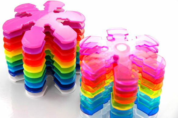 雪の結晶の形をしたマグネットお得な10個セット デザイン 海外 輸入 スノー かわいい 強力 子供 カラフル おもちゃ 花 小物 雑貨 冷蔵庫に 学校 大きい ...