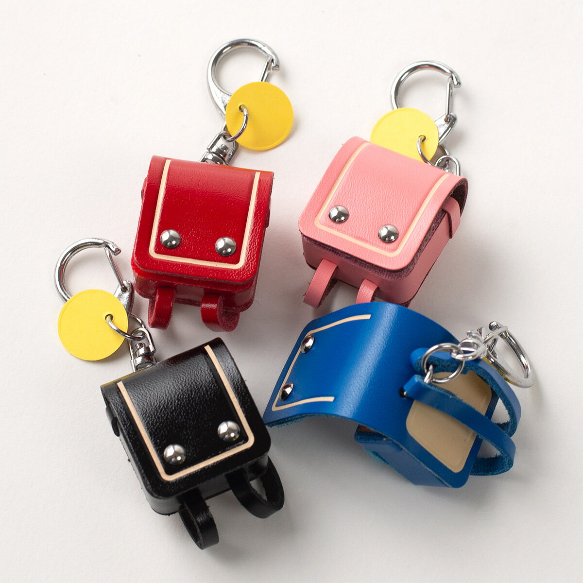Kitera ランドセルキーホルダー 全4色 紀寺商事 本革 ミニランドセル 小学生 かわいい 雑貨 カラフル 入学 卒園 ギフト お祝い 小銭入れ お年玉 プチギフト 子供 文房具 女の子 男の子 ミニチュア 小さい