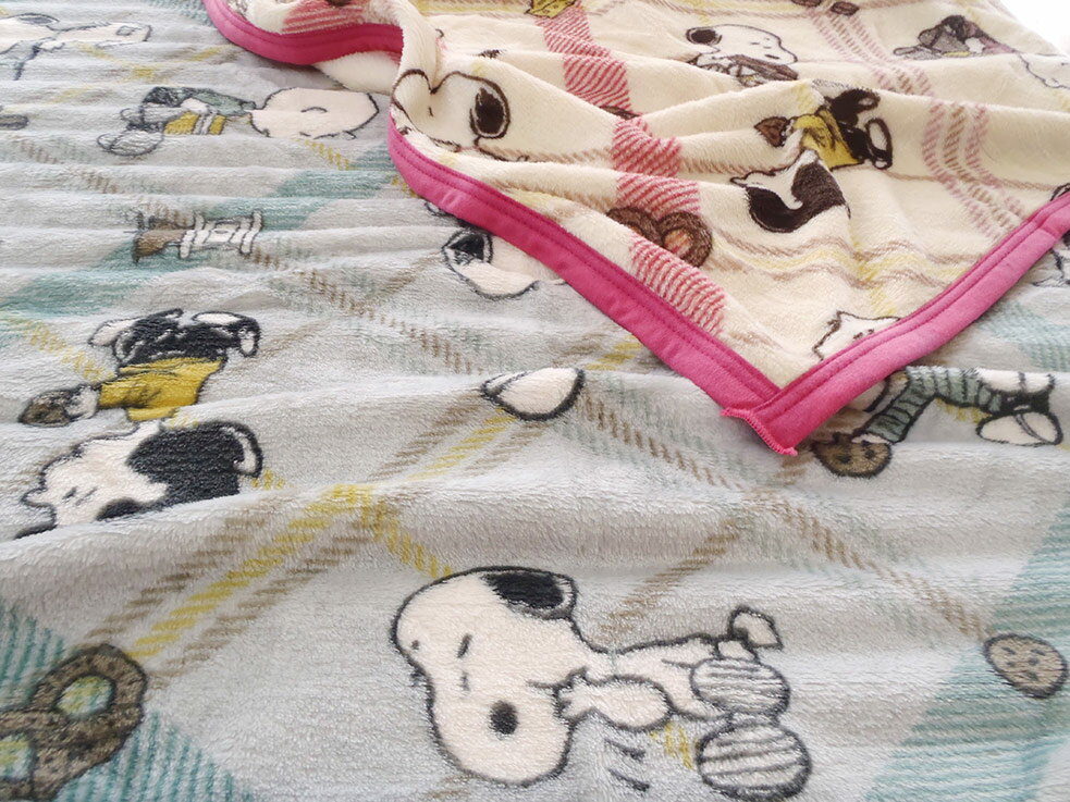 西川　スヌーピー毛布　ポリエステルSNOOPY毛布　カフェ柄