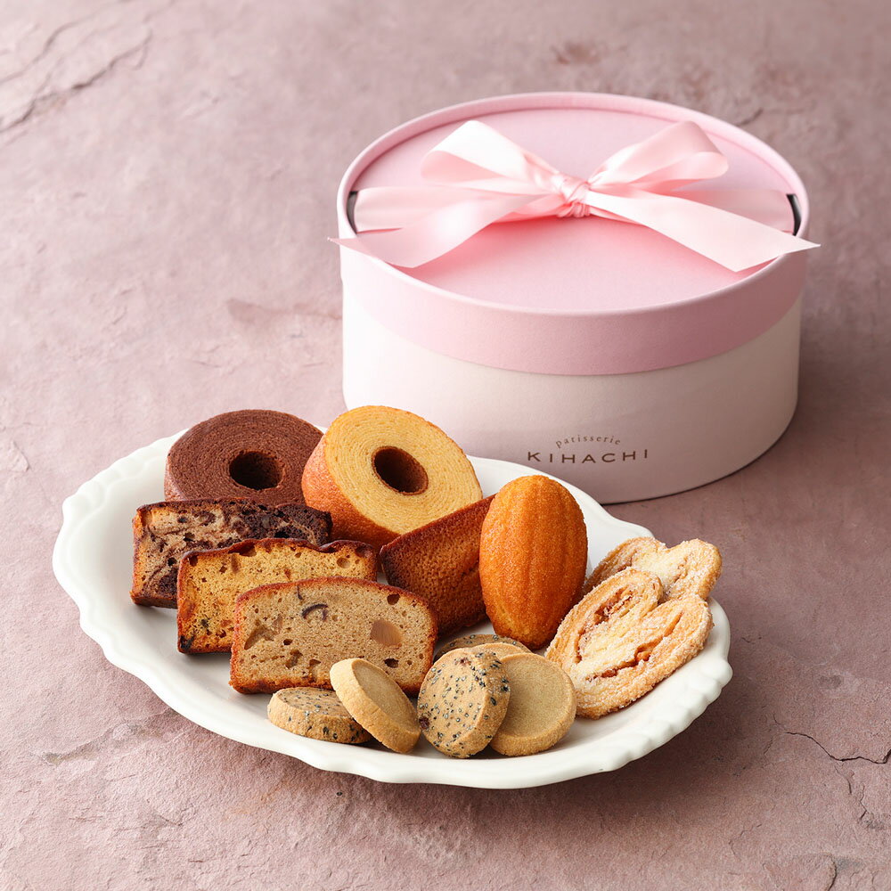 patisserie KIHACHI(キハチ)アソートBOX L | 御歳暮 お歳暮 お年賀 正月 寒中見舞い 新春 プレゼント 手土産 お返し お礼 お取り寄せ 冬ギフト クリスマス 帰省土産 帰省 クリスマス おもたせ お手持ちのサムネイル