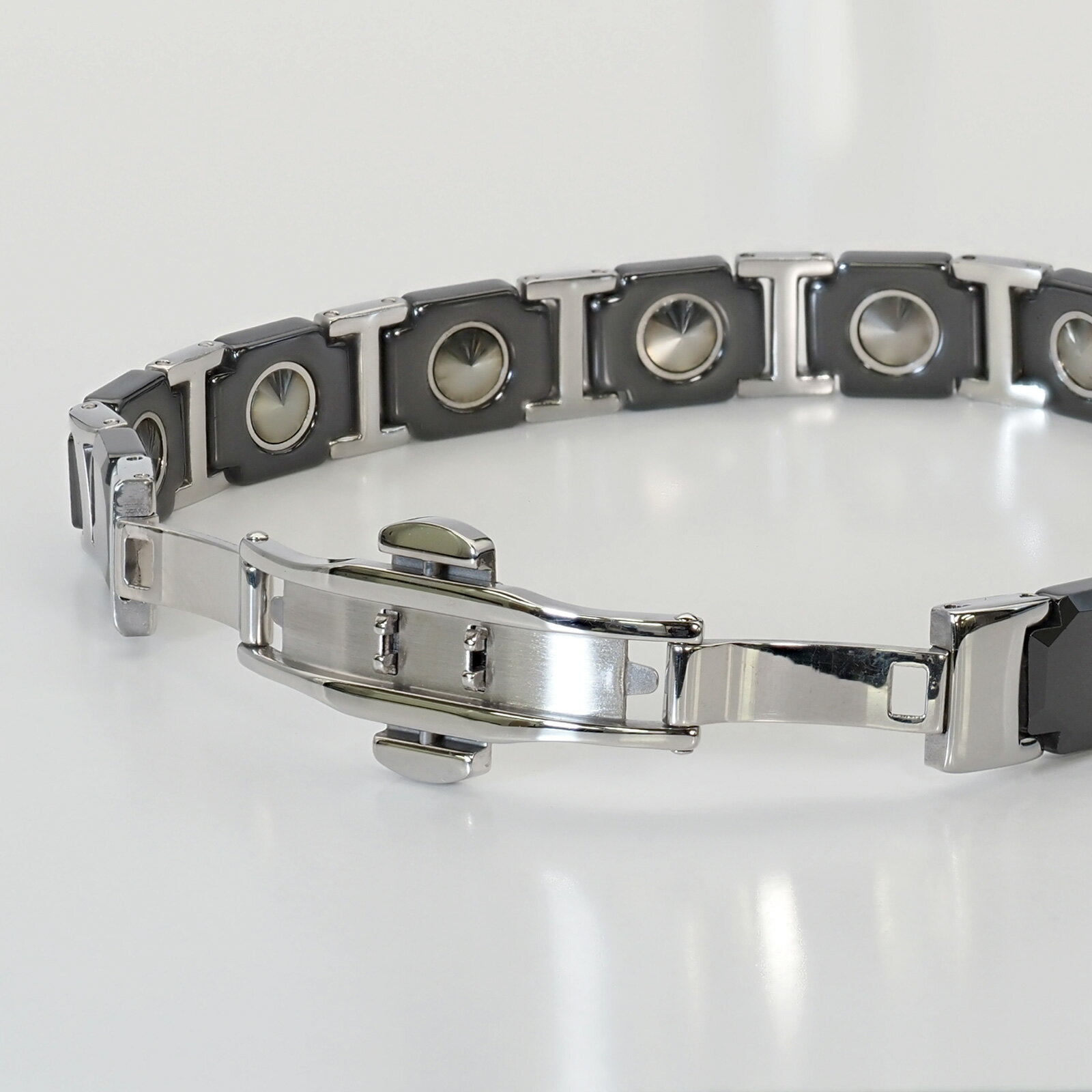 エロヒムの白い光 クリスタル（ハート型） 《リヒトウェーゼン》 [リヒトウェーゼン/LichtWesen/正規輸入品/ドイツ]