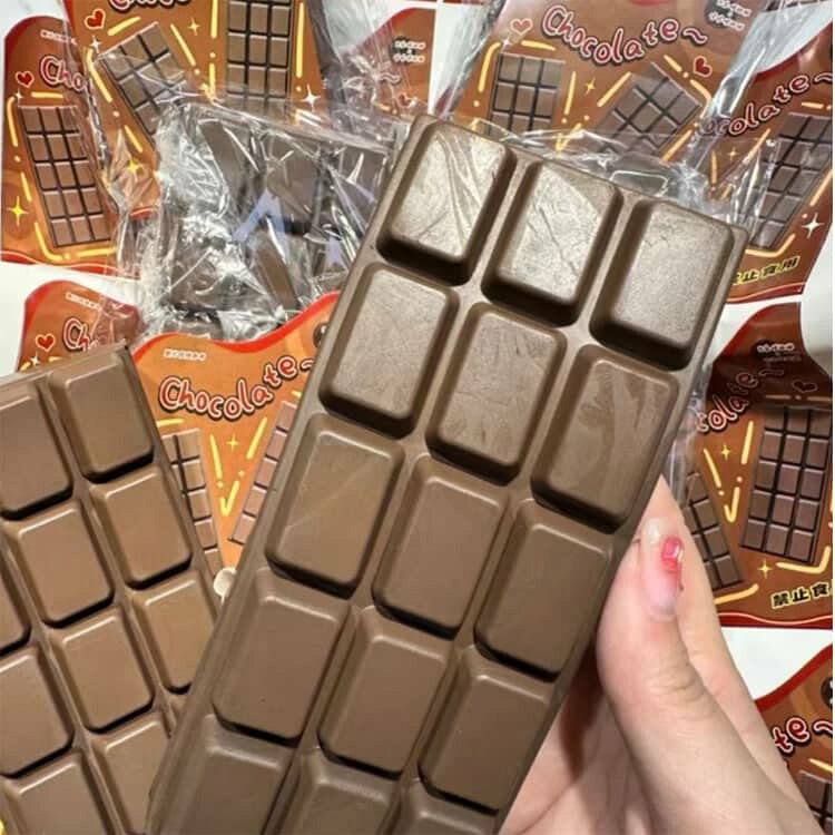 スクイーズ チョコレート フィジェットトイ もちもち チョコレート ストレス解消 おもちゃ チョコレート リアル 本物そっくり 低反発 PU スクイーズトイ 握る 発散 癒し スクイーズ 玩具 柔らかな握り心地 ストレス解消 送料無料 気分転換 e-shop55-10006499 EK-shop楽天市場店 サンプル画像3