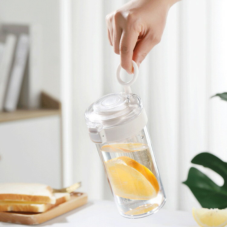 500ml 通勤 大容量 360ml ウォーターボトル クリアボトル 耐冷耐熱 2容量選べる ウォーターボトル 目盛り付き 通学 茶こし付き 洗いやすい 蓋つき ワンタッチオープン ボトル ウォーターボトル オフィス 高い密封性 軽量 漏れ防止