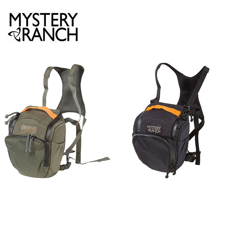 ★Mystery Ranch ミステリーランチ★ Mystery Ranch ミステリーランチ DSLR CHEST RIG DSLRチェストリグ 全面のパッドが優れたプロテクションを発揮するカメラ用チェストリグ。前面の収納スペースに加え、本体内部のジッパーポケットやサイドポケットにレンズキャップやメディア予備バッテリーなどの小物を収納可能。本体内部にベルクロで位置調整が可能なクレードルがあり、ズームレンズ付きの状態でも安定して収納できます。薄型ハーネスで胸に直接付けるか付属のバックパック用アタッチメントでショルダーハーネスに取り付け、もしくは、付属のストラップで肩掛けと3通りで使用可能です。 【サイズ】：幅24cm x 奥行16.5cm x 高さ19cm 【素材】：500D CORDURA? fabric 【重量】：0.5kg 【容量】：3L &lbrack;関連キーワード&rbrack; アクティビティ: キャンプ ハイキング 登山 釣り ピクニック バックパッキング バーベキュー グランピング ボルダリング サバイバル スポーツ ハンティング ナイトキャンプ トレッキング ジョギング ロッククライミング マウンテンクライミング キャンプファイヤー フォレストキャンプ ナイトハイキング インドアクライミング バックカントリースキー アドベンチャースポーツ ヨガ アイスクライミング 種類: バックパック デイパック アウトドアギア キャンピングギア サバイバルキット キャンプフード アウトドアファッション トレッキングバッグ キャンプバッグ ハイキングバッグ サバイバルバッグ クライミングバッグ ミリタリーバッグ キャリーオンバッグ カメラバッグ ハンティングバッグ スノーボードバッグ スキー用バッグ バックパックカバー メッセンジャーバッグ ラゲッジバッグ ポーチ イベント/エリア: キャンプ場 トレイル ナショナルパーク 国立公園 ハイキングコース 自然保護区 山 雪山 マウンテン 海 サファリ 公園 リゾート 遠足 海水浴&nbsp; ジャングル フェスティバル サマーキャンプ サバイバルゲーム ビーチ ツアー 山岳地帯 森林 グランドキャニオン※モニターの見え方により画像の色と実物の色が若干異なる場合がございます。商品説明のため、違うカラーの商品画像を使用している場合がございます。画像内で使用されているバッグ以外の商品は付属致しません。・当店でご購入された商品は、「個人輸入」としての取り扱いになり、アメリカから、あるいは日本の物流倉庫からお客様のもとへ直送されます。・通常の個人輸入の場合は関税、消費税、通関手数料等が別途請求される場合があります。しかし当店では、お客様が安心して購入できるように、当店がそれらの諸経費を支払いますので、別途請求されることはありません。・個人輸入される商品は、すべてご注文者自身の「個人使用・個人消費」が前提となります。ご注文された商品を第三者へ無償で贈答することはできますが、商用目的に転売することは法律で禁止されております。