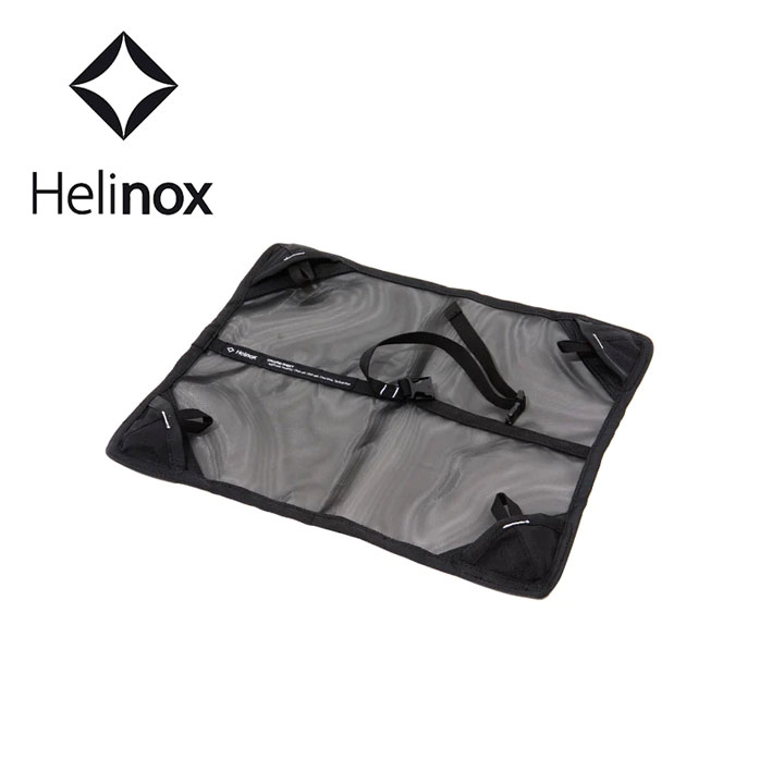 ★ヘリノックス Helinox★ グラウンドシート Ground Sheet グランドシートは荷重を平準化し、広くて安定したベースを提供し、柔らかく凹凸のある地面での沈み込みや転倒を防ぎます。 ・チェアワン用 Chair One 【サイズ】：高さ3 cmcmx幅32 cmx長さ38.5 cm 【重量】：155 g ・チェアゼロ用 Chair Zero 【サイズ】：高さ3 cmcmx幅28.5 cmx長さ 38 cm 【重量】：140 g ・スイベルチェア用 Swivel Chiar 【サイズ】：高さ3 cmcmx幅35 cmx長さ 35 cm 【重量】：145 g ・サンセットチェア用 Sunset Chiar 【サイズ】：高さ3 cmcmx幅48 cmx長さ 43 cm 【重量】：170 g ・サバンナチェア/チェアワンXL用 Savanna Chair or Chair One XL 【サイズ】：高さ3 cmcmx幅47 cmx長さ 47 cm 【重量】：170 g ・チェアツー/チェアゼロハイバック用 Chair Two or Chair Zero High-Back 【サイズ】：高さ3 cmcmx幅39 cmx長さ42 cm 【重量】：155 g ※その他ヘリノックス商品はこちら※ ※モニターの見え方により画像の色と実物の色が若干異なる場合がございます。商品説明のため、違うカラーの商品画像を使用している場合がございます。・当店でご購入された商品は、「個人輸入」としての取り扱いになり、アメリカから、あるいは日本の物流倉庫からお客様のもとへ直送されます。・通常の個人輸入の場合は関税、消費税、通関手数料等が別途請求される場合があります。しかし当店では、お客様が安心して購入できるように、当店がそれらの諸経費を支払いますので、別途請求されることはありません。・個人輸入される商品は、すべてご注文者自身の「個人使用・個人消費」が前提となります。ご注文された商品を第三者へ無償で贈答することはできますが、商用目的に転売することは法律で禁止されております。