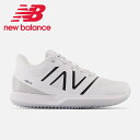 ★New Balance ニューバランス★ ラクロスシューズ FreezeLX v4 Turf ホワイト オフフィールドからインスピレーションを得た FreezeLX v4 ターフには、フィールドの芝生表面でのトラクション、耐久性、多用途性を実現する特別に設計された NDurance アウトソールがあり、合成/メッシュ アッパーと伝統的なシュータンのデザインも特徴で、どんなゲームでも快適なフィット感と感触を提供します。 ・フルレングスの NDurance アウトソールは優れたトラクションと耐久性を提供し、靴の摩耗を軽減します。 ・合成素材/メッシュアッパー ・フィールドターフラバーアウトソール ・調節可能なレース留め具 ・330グラム（11.6オンス） ※その他ニューバランス商品はこちら※ ※モニターの見え方により画像の色と実物の色が若干異なる場合がございます。・当店でご購入された商品は、「個人輸入」としての取り扱いになり、アメリカから、あるいは日本の物流倉庫からお客様のもとへ直送されます。・通常の個人輸入の場合は関税、消費税、通関手数料等が別途請求される場合があります。しかし当店では、お客様が安心して購入できるように、当店がそれらの諸経費を支払いますので、別途請求されることはありません。・個人輸入される商品は、すべてご注文者自身の「個人使用・個人消費」が前提となります。ご注文された商品を第三者へ無償で贈答することはできますが、商用目的に転売することは法律で禁止されております。