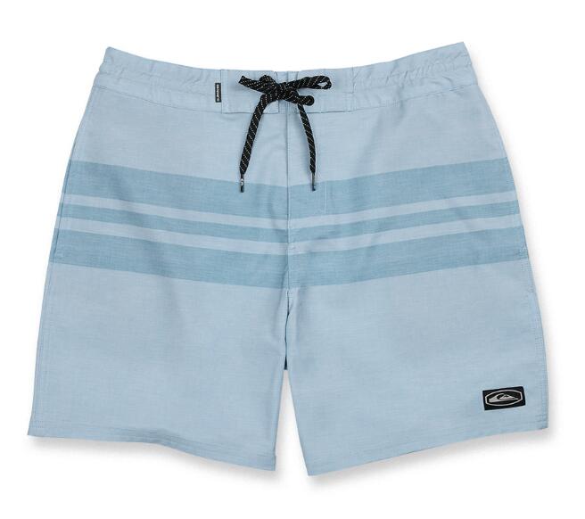 e-ShopSmartのQuiksilver クイックシルバー Surfsilk Street Trunk 18 メンズ水着 パンツ アウトドア シンプル ナチュラル｜アングル2