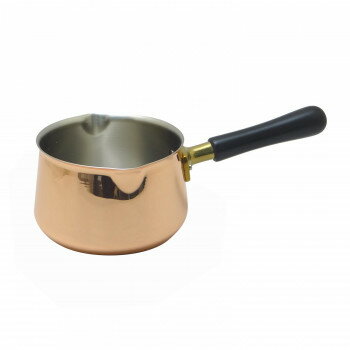 　ギフト対応について　楽天国際配送対象店舗 （海外配送）　Rakuten International Shipping&nbsp;COPPER100 片手鍋 VIPシリーズ ソースパン 14cm VIP-0014幅広く使えて便利!【COPPER100 片手鍋 VIPシリーズ ソースパン 14cm VIP-0014】 fk094igrjs ソース作りや、少量の調理におすすめの銅製ソースパンです。サイズ140φ×85H(mm)個装サイズ：15.3×29.3×10cm重量個装重量：1800g素材・材質銅仕様容量:1150mlIH調理器使用:不可生産国日本 製品詳細 商品名：COPPER100　片手鍋　VIPシリーズ　ソースパン 14cm　VIP-0014カラー・サイズ名称：1460812JANコード：4518160001837 広告文責 (有)イースクエアTEL:0120-532-772 ※お客さま都合による、ご注文後の[キャンセル][変更][返品][交換]はお受けできませんのでご注意下さいませ。※当店では、すべての商品で在庫を持っておりません。記載の納期を必ずご確認ください。※ご注文いただいた場合でもメーカーの[在庫切れ][欠品][廃盤]などの理由で、[記載の納期より発送が遅れる][発送できない]場合がございます。その際は、当店よりご連絡させていただきます。あらかじめご了承ください。 こちらの商品は【お取り寄せ(14営業日以内に発送予定)】となります。