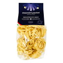 &nbsp;ボーアンドボン マエストゥリパスタ タリアテッレニド 500g×12袋平らなパスタです。【ボーアンドボン マエストゥリパスタ タリアテッレニド 500g×12袋】 平らなパスタです。平麺タイプなのでトマトベースのソースやボロネーゼ風のミートソースなど油分の多いソースと相性が抜群です。fk094igrjs 平麺タイプなのでトマトベースのソースやボロネーゼ風のミートソースなど油分の多いソースと相性が抜群です。内容量500gサイズ130×80×340mm個装サイズ：38.5×39.5×30cm重量個装重量：6000g仕様賞味期間：製造日より1,080日生産国イタリア 製品詳細 商品名：ボーアンドボン マエストゥリパスタ タリアテッレニド 500g×12袋カラー・サイズ名称：1499705JANコード：4549081698684 広告文責 (有)イースクエアTEL:0120-532-772 ※お客さま都合による、ご注文後の[キャンセル][変更][返品][交換]はお受けできませんのでご注意下さいませ。※当店では、すべての商品で在庫を持っておりません。記載の納期を必ずご確認ください。※ご注文いただいた場合でもメーカーの[在庫切れ][欠品][廃盤]などの理由で、[記載の納期より発送が遅れる][発送できない]場合がございます。その際は、当店よりご連絡させていただきます。あらかじめご了承ください。※こちらの商品は【他商品との同梱】ができません。※こちらの商品は【ギフトサービス】をお受けすることができません。 こちらの商品は【お取り寄せ(7〜10営業日以内に発送予定)】となります。