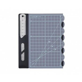 クロバー カッティングマットe B5 折りたたみ・定規付 57-857