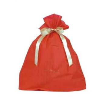 　ギフト対応について　楽天国際配送対象店舗 （海外配送）　Rakuten International Shipping&nbsp;リボン付ギフトバッグ ピンストライプ(レッド) 特大 4017 10枚リボンを結ぶだけで完成!【リボン付ギフトバッグ ピンストライプ(レッド) 特大 4017 10枚】 fk094igrjs ラッピングが苦手な人でも簡単にラッピングができます。サイズ巾470×底マチ120×丈560(リボン下430)mm個装サイズ：20×8×39cm重量36g個装重量：500g素材・材質表:CPE裏:LDPE生産国中国 製品詳細 商品名：リボン付ギフトバッグ ピンストライプ(レッド) 特大 4017 10枚カラー・サイズ名称：2204003JANコード：4985863040171 広告文責 (有)イースクエアTEL:0120-532-772 ※お客さま都合による、ご注文後の[キャンセル][変更][返品][交換]はお受けできませんのでご注意下さいませ。※当店では、すべての商品で在庫を持っておりません。記載の納期を必ずご確認ください。※ご注文いただいた場合でもメーカーの[在庫切れ][欠品][廃盤]などの理由で、[記載の納期より発送が遅れる][発送できない]場合がございます。その際は、当店よりご連絡させていただきます。あらかじめご了承ください。 こちらの商品は【お取り寄せ(14営業日以内に発送予定)】となります。