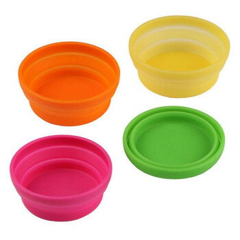 　ギフト対応について　楽天国際配送対象店舗 （海外配送）　Rakuten International Shipping&nbsp;ユーロキッチン eurokitchen シリコン折りたたみアイスカップ4色セットおすすめ【ユーロキッチン eurokitchen シリコン折りたたみアイスカップ4色セット】 fk094igrjs 便利でかわいいシリコンキッチン雑貨です。アイスカップのみならず、コースター、マフインカップ、プリンカップ、鍋敷き、ペットのお出かけ用食器(小型犬用食器)等々、色々な用途にご使用できます。※コースターとしてご使用いただく場合、カップの底の直径は74mm以下のものが適合します。※直火、オーブントースターでは使用出来ません。※漂白剤は使用しないで下さい。※お子様の手の届かない場所に保管して下さい。※使用後はぬるま湯と中性洗剤で洗浄し、よく乾かしてから保管して下さい。サイズ直径9cm、高さ:3.6cm(広げた状態)個装サイズ：20.3×13×5.6cm重量35g(1個あたり)個装重量：163g素材・材質シリコン樹脂仕様畳んだ状態:直径9×高さ1.5cm容量:110ml耐冷・耐熱温度:プラス220度/マイナス40度生産国中国 製品詳細 商品名：ユーロキッチン eurokitchen シリコン折りたたみアイスカップ4色セットカラー・サイズ名称：1773829JANコード：4540526003674 広告文責 (有)イースクエアTEL:0120-532-772 ※お客さま都合による、ご注文後の[キャンセル][変更][返品][交換]はお受けできませんのでご注意下さいませ。※当店では、すべての商品で在庫を持っておりません。記載の納期を必ずご確認ください。※ご注文いただいた場合でもメーカーの[在庫切れ][欠品][廃盤]などの理由で、[記載の納期より発送が遅れる][発送できない]場合がございます。その際は、当店よりご連絡させていただきます。あらかじめご了承ください。 こちらの商品は【お取り寄せ(14営業日以内に発送予定)】となります。