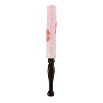 &nbsp;くちなし黒檀りん棒 花流し(ピンク) 4.5寸りん棒【くちなし黒檀りん棒 花流し(ピンク) 4.5寸】 fk094igrjs りん棒です。サイズ個装サイズ：95×32×32cm重量個装重量：100g素材・材質黒檀材・ポリエステル生産国日本 広告文責 (有)イースクエアTEL:0120-532-772 ※お客さま都合による、ご注文後の[キャンセル][変更][返品][交換]はお受けできませんのでご注意下さいませ。※当店では、すべての商品で在庫を持っておりません。記載の納期を必ずご確認ください。※ご注文いただいた場合でもメーカーの[在庫切れ][欠品][廃盤]などの理由で、[記載の納期より発送が遅れる][発送できない]場合がございます。その際は、当店よりご連絡させていただきます。あらかじめご了承ください。※こちらの商品は【他商品との同梱】ができません。※こちらの商品は【ギフトサービス】をお受けすることができません。 こちらの商品は【お取り寄せ(14営業日以内に発送予定)】となります。