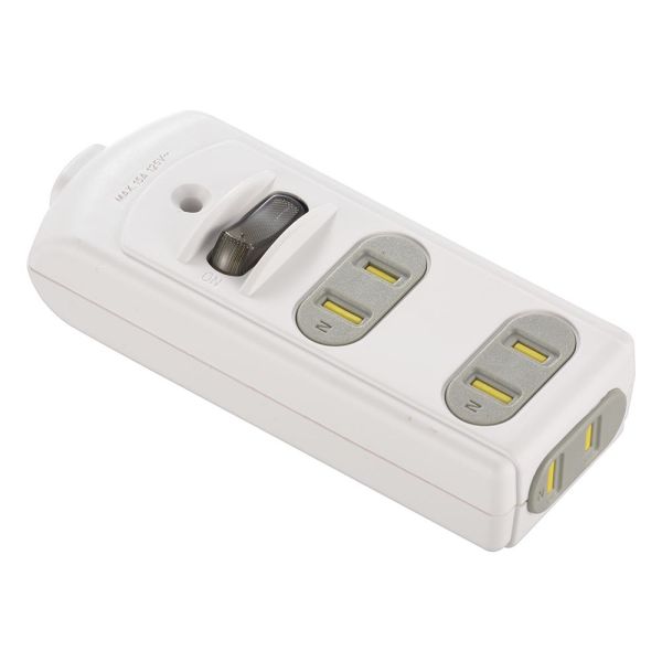 集中スイッチ付DIYタップ(3個口/屋内配線用/ホコリ防止安全シャッター付/貫通穴付/ホワイト) (HS-TM3SWX3-W)