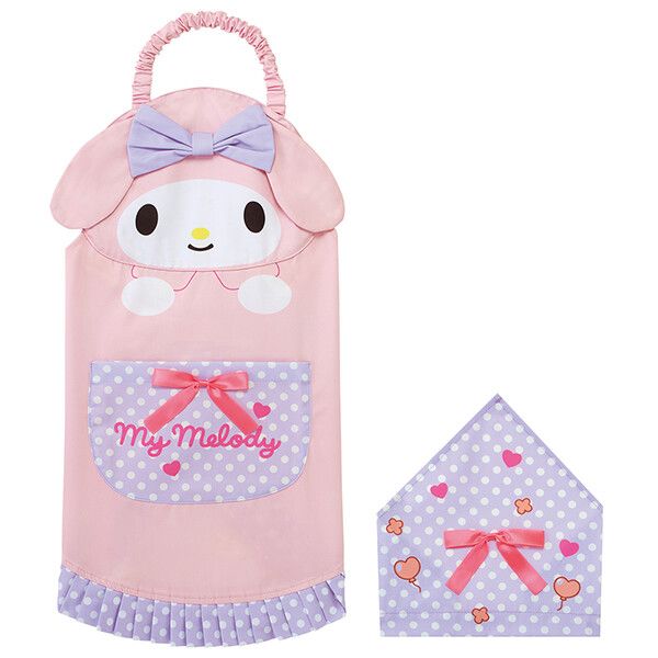 　ギフトサービスについて子供用サイズのキャラクターエプロン、三角巾の2点セット。対応目安は身長110?130cm。かわいいエプロンで楽しくお手伝い。三角巾の後ろはフィットするゴム仕様で、かぶるだけで着用できる。幼稚園や学校等でも使いやすい名前タグ付き。洗濯やアイロン掛けも可能。洗濯の際はネットを使用する。アイロンをするときは当て布を使用する。■サイズ・容量: エプロン/約脇幅700×前中心丈640mm (紐含まず)三角巾/約240×270mm■生産地:中国■素材・成分:ポリエステル 100%■パッケージ:個包装■商品札:無し商品特徴一覧スケーター(Skater)、694998-KNE1、サンリオ My Melody、生活雑貨 → 食器・キッチン → キッチン雑貨 → エプロン、スケーター、マイメロディ、melody、三角巾、MY、4973307694998、通信販売、通販、販売、買う、購入、お店、売っている、ショッピング【マイメロディ 三角巾付キャラクターエプロン 2点セット スケーター】広告文責(有)イースクエアTEL:0120-532-772子供用サイズのキャラクターエプロン、三角巾の2点セット。対応目安は身長110?130cm。かわいいエプロンで楽しくお手伝い。三角巾の後ろはフィットするゴム仕様で、かぶるだけで着用できる。幼稚園や学校等でも使いやすい名前タグ付き。洗濯やアイロン掛けも可能。洗濯の際はネットを使用する。アイロンをするときは当て布を使用する。■サイズ・容量: エプロン/約脇幅700×前中心丈640mm (紐含まず)三角巾/約240×270mm■生産地:中国■素材・成分:ポリエステル 100%■パッケージ:個包装■商品札:無し※お客さま都合による、ご注文後の[キャンセル][変更][返品][交換]はお受けできませんのでご注意下さいませ。※当店では、すべての商品で在庫を持っておりません。記載の納期を必ずご確認ください。※ご注文いただいた場合でもメーカーの[在庫切れ][欠品][廃盤]などの理由で、[記載の納期より発送が遅れる][発送できない]場合がございます。その際は、当店よりご連絡させていただきます。あらかじめご了承ください。※リニューアル等により パッケージ、仕様、セット内容 が変更になる場合がございます。予めご了承下さい。こちらの商品は【お取り寄せ(7〜10営業日以内に発送予定)】となります。あらかじめご了承くださいませ。
