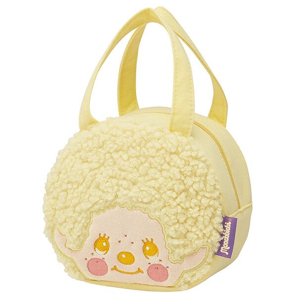 　ギフトサービスについて【メール便(定形外郵便)の配送について】※こちらの商品は、[メール便(定形外郵便)]での発送となります。※他商品との同梱された場合は、[宅配便]での発送となり通常の送料が掛かります。※[他商品との同梱][代金引換][配達日時指定]でのご注文をお受けできません。※原則ポスト投函となります。通常の[宅配便]と違い配達までのお時間が掛かる場合があります。伸縮性のある柔らかな素材のスエット地のランチバッグ。可愛いダイカット型。開閉はダブルファスナー。まるでぬいぐるみのような可愛いバッグでランチタイムやお出かけも楽しく。■サイズ・容量: 約180×120×240mm (パーツと持ち手含まず)■生産地:中国■素材・成分:表生地・持ち手/ポリエステル・綿裏生地・パイピング/ポリエステル■パッケージ:個包装■商品札:無し商品特徴一覧スケーター(Skater)、739347-KNBD1、モンチッチ Monchhichi、生活雑貨 → 食器・キッチン → お弁当グッズ → ランチバッグ、モンチッチ、スケーター、モンチッチCOLORS、ichi、スエット素材ダイカットバッグ、4973307739347、通信販売、通販、販売、買う、購入、お店、売っている、ショッピング▼関連商品はこちら。モンチッチCOLORS_ピンク スエット素材ダイカットバッグ スケーターモンチッチCOLORS_パープル スエット素材ダイカットバッグ スケーターモンチッチCOLORS_ヒョウ アクリルコップ スケーター【モンチッチCOLORS_イエロー スエット素材ダイカットバッグ スケーター】広告文責(有)イースクエアTEL:0120-532-772伸縮性のある柔らかな素材のスエット地のランチバッグ。可愛いダイカット型。開閉はダブルファスナー。まるでぬいぐるみのような可愛いバッグでランチタイムやお出かけも楽しく。■サイズ・容量: 約180×120×240mm (パーツと持ち手含まず)■生産地:中国■素材・成分:表生地・持ち手/ポリエステル・綿裏生地・パイピング/ポリエステル■パッケージ:個包装■商品札:無し※お客さま都合による、ご注文後の[キャンセル][変更][返品][交換]はお受けできませんのでご注意下さいませ。※当店では、すべての商品で在庫を持っておりません。記載の納期を必ずご確認ください。※ご注文いただいた場合でもメーカーの[在庫切れ][欠品][廃盤]などの理由で、[記載の納期より発送が遅れる][発送できない]場合がございます。その際は、当店よりご連絡させていただきます。あらかじめご了承ください。※リニューアル等により パッケージ、仕様、セット内容 が変更になる場合がございます。予めご了承下さい。【メール便(定形外郵便)の配送について】※こちらの商品は、[メール便(定形外郵便)]での発送となります。※他商品との同梱された場合は、[宅配便]での発送となり通常の送料が掛かります。※[他商品との同梱][代金引換][配達日時指定]でのご注文をお受けできません。※原則ポスト投函となります。通常の[宅配便]と違い配達までのお時間が掛かる場合があります。こちらの商品は【お取り寄せ(7〜10営業日以内に発送予定)】となります。あらかじめご了承くださいませ。