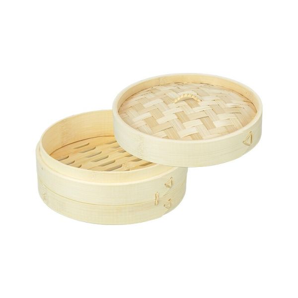 　ギフトサービスについて和平フレイズ商品サイズ 約205×205×100mm重量 約320g■生産地:中国■素材・成分:材質 本体・蓋:竹■パッケージ:個別台紙素材本来の美味しさを最大限に引き出すのが、蒸籠の魅力。蒸すだけで、野菜は甘く、お肉や魚はふっくらジューシーな仕上がりに。天然素材の吸湿性の良さで、ベトベトしにくく美味しい蒸し料理が楽しめます。手間なく、でも丁寧に食べたい日にもおすすめです。そのまま食卓に並べても雰囲気のある佇まい。毎日の食事からおもてなしまで、幅広く活躍してくれます。・もち米375g(約2.5合)を蒸すことができます・食材は直接入れずにクッキングシートや蒸し布を敷いてください。商品特徴一覧1027032、和平フレイズ、生活雑貨 → 食器・キッチン → 調理器具 → 加熱容器・スチーマー、4903779477638、通信販売、通販、販売、買う、購入、お店、売っている、ショッピング▼関連商品はこちら。hocona(ほこな) せいろ用蒸し台(24〜26cm) RE-7764hocona(ほこな) 竹製せいろセット 25cm RE-7764hocona(ほこな) 竹製せいろセット 18cm RE-7762【hocona(ほこな) 竹製せいろセット 20cm RE-7763】広告文責(有)イースクエアTEL:0120-532-772和平フレイズ商品サイズ 約205×205×100mm重量 約320g■生産地:中国■素材・成分:材質 本体・蓋:竹■パッケージ:個別台紙素材本来の美味しさを最大限に引き出すのが、蒸籠の魅力。蒸すだけで、野菜は甘く、お肉や魚はふっくらジューシーな仕上がりに。天然素材の吸湿性の良さで、ベトベトしにくく美味しい蒸し料理が楽しめます。手間なく、でも丁寧に食べたい日にもおすすめです。そのまま食卓に並べても雰囲気のある佇まい。毎日の食事からおもてなしまで、幅広く活躍してくれます。・もち米375g(約2.5合)を蒸すことができます・食材は直接入れずにクッキングシートや蒸し布を敷いてください。※お客さま都合による、ご注文後の[キャンセル][変更][返品][交換]はお受けできませんのでご注意下さいませ。※当店では、すべての商品で在庫を持っておりません。記載の納期を必ずご確認ください。※ご注文いただいた場合でもメーカーの[在庫切れ][欠品][廃盤]などの理由で、[記載の納期より発送が遅れる][発送できない]場合がございます。その際は、当店よりご連絡させていただきます。あらかじめご了承ください。※リニューアル等により パッケージ、仕様、セット内容 が変更になる場合がございます。予めご了承下さい。こちらの商品は【お取り寄せ(14営業日以内に発送予定)】となります。あらかじめご了承くださいませ。