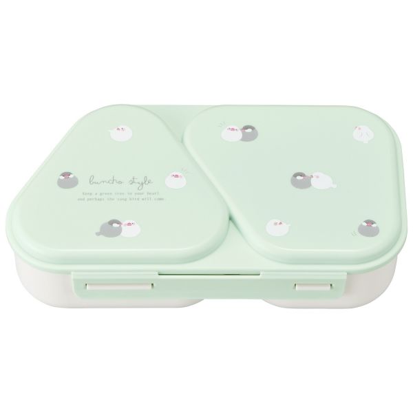 　ギフトサービスについて【メール便(定形外郵便)の配送について】※こちらの商品は、[メール便(定形外郵便)]での発送となります。※他商品との同梱された場合は、[宅配便]での発送となり通常の送料が掛かります。※[他商品との同梱][代金引換][配達日時指定]でのご注文をお受けできません。※原則ポスト投函となります。通常の[宅配便]と違い配達までのお時間が掛かる場合があります。ふわふわ文鳥シリーズ♪コロンとしたふわふわの文鳥がとってもかわいい！さわやかなグリーン色との相性も抜群です☆彡『エシカルコレクション』！プラスチックフリーを目指した環境配慮型シリーズです！これ1個で簡単便利！おかずも入るおにぎりケース！コンビニおにぎりの約1.5倍のサイズのおにぎりと、おかずも入れられて持ち運びにも便利です！おかずだけでなく、おにぎりを2個持って行くことも可能。組み合わせ自由なおにぎりケースです♪●押し型付ごはんと具を入れて押し型で押すだけで簡単おにぎり！●フタ・本体・押し型 抗菌仕様●電子レンジ対応フタをはずして、電子レンジで加熱できます。(フタは電子レンジに対応していません。)●トウモロコシ由来のバイオマス原料を約10%使用！環境配慮型お弁当箱です。※お使いの画面の設定などにより、実際の商品と色合いが変わって見える場合がございます。予めご了承ください。プラスチック製品は、BPAフリーです。■サイズ・容量: 180×99×H52o 容量 465mL左側 215mL/右側 250mL■生産地:日本■素材・成分:ポリプロピレン(耐熱温度:140℃)■パッケージ:ヘッダー付商品特徴一覧OSK(オーエスケー)、おにぎりケース BNC LS-15、アニマル、おにぎり、文鳥、抗菌、おにぎりランチケース、文鳥、143236、生活雑貨 → 食器・キッチン → お弁当グッズ → お弁当箱、4970825143236、通信販売、通販、販売、買う、購入、お店、売っている、ショッピング▼関連商品はこちら。文鳥 スリム箸箱セット 18cmケース付 抗菌 アニマル(日本製)文鳥 引フタコンビ 箸＆スプーンセット 抗菌 アニマル(日本製)文鳥 弁当箱 2段 ランチボックス 抗菌 アニマル(日本製)文鳥 ランチバッグ チャック付き アニマル文鳥 ダイレクトステンレスボトル 水筒 アニマル(保冷・保温)【文鳥 おにぎりランチケース おにぎり 簡単 携帯 抗菌 アニマル(日本製)】広告文責(有)イースクエアTEL:0120-532-772ふわふわ文鳥シリーズ♪コロンとしたふわふわの文鳥がとってもかわいい！さわやかなグリーン色との相性も抜群です☆彡『エシカルコレクション』！プラスチックフリーを目指した環境配慮型シリーズです！これ1個で簡単便利！おかずも入るおにぎりケース！コンビニおにぎりの約1.5倍のサイズのおにぎりと、おかずも入れられて持ち運びにも便利です！おかずだけでなく、おにぎりを2個持って行くことも可能。組み合わせ自由なおにぎりケースです♪●押し型付ごはんと具を入れて押し型で押すだけで簡単おにぎり！●フタ・本体・押し型 抗菌仕様●電子レンジ対応フタをはずして、電子レンジで加熱できます。(フタは電子レンジに対応していません。)●トウモロコシ由来のバイオマス原料を約10%使用！環境配慮型お弁当箱です。※お使いの画面の設定などにより、実際の商品と色合いが変わって見える場合がございます。予めご了承ください。プラスチック製品は、BPAフリーです。■サイズ・容量: 180×99×H52o 容量 465mL左側 215mL/右側 250mL■生産地:日本■素材・成分:ポリプロピレン(耐熱温度:140℃)■パッケージ:ヘッダー付※お客さま都合による、ご注文後の[キャンセル][変更][返品][交換]はお受けできませんのでご注意下さいませ。※当店では、すべての商品で在庫を持っておりません。記載の納期を必ずご確認ください。※ご注文いただいた場合でもメーカーの[在庫切れ][欠品][廃盤]などの理由で、[記載の納期より発送が遅れる][発送できない]場合がございます。その際は、当店よりご連絡させていただきます。あらかじめご了承ください。※リニューアル等により パッケージ、仕様、セット内容 が変更になる場合がございます。予めご了承下さい。【メール便(定形外郵便)の配送について】※こちらの商品は、[メール便(定形外郵便)]での発送となります。※他商品との同梱された場合は、[宅配便]での発送となり通常の送料が掛かります。※[他商品との同梱][代金引換][配達日時指定]でのご注文をお受けできません。※原則ポスト投函となります。通常の[宅配便]と違い配達までのお時間が掛かる場合があります。こちらの商品は【お取り寄せ(14営業日以内に発送予定)】となります。あらかじめご了承くださいませ。