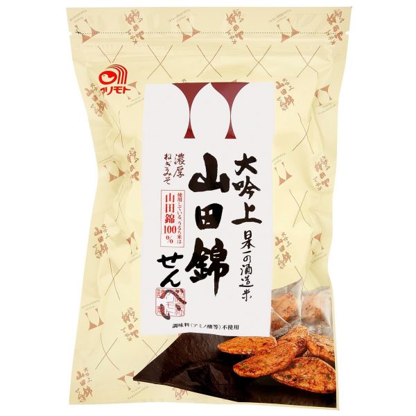 　ギフトサービスについて【メール便(定形外郵便)の配送について】※こちらの商品は、[メール便(定形外郵便)]での発送となります。※他商品との同梱された場合は、[宅配便]での発送となり通常の送料が掛かります。※[他商品との同梱][代金引換][配達日時指定]でのご注文をお受けできません。※原則ポスト投函となります。通常の[宅配便]と違い配達までのお時間が掛かる場合があります。酒造米である「山田錦」を100%使用し、自然で体にやさしいお煎餅に仕上げました。味付けは、まるや八丁みそと小豆島のヤマヒサ純正醤油を使用。食べ易い一口サイズです。■ブランド名: アリモト■内容量: 内容量:22枚商品サイズ:330mm×220mm×50mm 重量110g■原材料:うるち米(国産山田錦)、醤油、砂糖、豆みそ、水あめ、米油、乾燥ねぎ、(一部に小麦・大豆を含む)■保存方法:常温■賞味期限:製造日から150日■規格補足:アレルゲン物質:大豆、小麦栄養成分(100g当り)エネルギー:380kcalたんぱく質:5.8g脂質:6.0g炭水化物:75.7g食塩相当量:3.1g商品特徴一覧みそ、アリモト、ねぎ、味、山田錦せんべい、1580(C-15E1)、アリモト、食品・菓子・飲料・酒 → 菓子 → 和菓子 → 煎餅・おかき、4970289321133、通信販売、通販、販売、買う、購入、お店、売っている、ショッピング▼関連商品はこちら。山田錦せんべい袋入 塩 無添加 単品山田錦せんべい袋入 しようゆ味 単品【山田錦せんべい袋入 ねぎみそ味 単品】広告文責(有)イースクエアTEL:0120-532-772酒造米である「山田錦」を100%使用し、自然で体にやさしいお煎餅に仕上げました。味付けは、まるや八丁みそと小豆島のヤマヒサ純正醤油を使用。食べ易い一口サイズです。■ブランド名: アリモト■内容量: 内容量:22枚商品サイズ:330mm×220mm×50mm 重量110g■原材料:うるち米(国産山田錦)、醤油、砂糖、豆みそ、水あめ、米油、乾燥ねぎ、(一部に小麦・大豆を含む)■保存方法:常温■賞味期限:製造日から150日■規格補足:アレルゲン物質:大豆、小麦栄養成分(100g当り)エネルギー:380kcalたんぱく質:5.8g脂質:6.0g炭水化物:75.7g食塩相当量:3.1g※お客さま都合による、ご注文後の[キャンセル][変更][返品][交換]はお受けできませんのでご注意下さいませ。※当店では、すべての商品で在庫を持っておりません。記載の納期を必ずご確認ください。※ご注文いただいた場合でもメーカーの[在庫切れ][欠品][廃盤]などの理由で、[記載の納期より発送が遅れる][発送できない]場合がございます。その際は、当店よりご連絡させていただきます。あらかじめご了承ください。※リニューアル等により パッケージ、仕様、セット内容 が変更になる場合がございます。予めご了承下さい。【メール便(定形外郵便)の配送について】※こちらの商品は、[メール便(定形外郵便)]での発送となります。※他商品との同梱された場合は、[宅配便]での発送となり通常の送料が掛かります。※[他商品との同梱][代金引換][配達日時指定]でのご注文をお受けできません。※原則ポスト投函となります。通常の[宅配便]と違い配達までのお時間が掛かる場合があります。こちらの商品は【お取り寄せ(14営業日以内に発送予定)】となります。あらかじめご了承くださいませ。