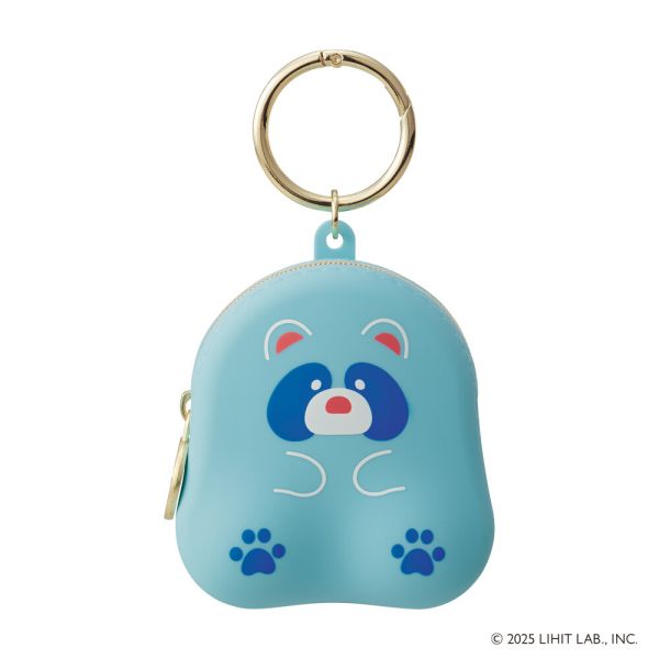 　ギフトサービスについて【メール便(定形外郵便)の配送について】※こちらの商品は、[メール便(定形外郵便)]での発送となります。※他商品との同梱された場合は、[宅配便]での発送となり通常の送料が掛かります。※[他商品との同梱][代金引換][配達日時指定]でのご注文をお受けできません。※原則ポスト投函となります。通常の[宅配便]と違い配達までのお時間が掛かる場合があります。■どうぶつがおすわりしている姿がかわいい、バックチャームとして使えるカラビナ付きのちいさなポーチ。・大きめの丸カラビナ付きだから、バックなどに簡単に取り付けられてチャームとしても使用できます。・イヤホンやリップ等などの小物の持ち歩きに便利です。・ファスナー引手には、「喫茶プ二ラボ」のオリジナルロゴ入りチャーム付き。・正面だけでなくバックにも尻尾などのプリントを施しています。?喫茶プニラボ?喫茶プニラボは株式会社LIHIT LAB.の前身「リヒト産業株式会社」が設立間もない1950年代ごろの「純喫茶」を舞台にした昭和レトロが魅力のシリーズです。日本特有の動物をモチーフにした個性豊かなキャラクターには名前や性格、好きな食べ物などが設定され、喫茶プニラボの世界を彩ります。■ブランド名: PuniLabo■サイズ・容量: 縦89×横74×厚さ38mm■生産地:中国■素材・成分:本体/シリコーンゴム■パッケージ:個包装■商品札:有り商品特徴一覧LIHIT LAB.(リヒトラブ)、インバウンド、リップ、土産、PuniLabo、NEW、おすわり、PuniLabo、ファッション → バッグ・財布 → 小物 → ポーチ・ケース → ポーチ、4903419851507、通信販売、通販、販売、買う、購入、お店、売っている、ショッピング▼関連商品はこちら。[リヒトラブ] 喫茶プニラボ おすわりミニポーチ A-8820 [1.ブチ][リヒトラブ] 喫茶プニラボ おすわりミニポーチ A-8820 [2.ハチ][リヒトラブ] 喫茶プニラボ おすわりミニポーチ A-8820 [4.モカ][リヒトラブ] 喫茶プニラボ おすわりミニポーチ A-8820 [5.コン][リヒトラブ] 喫茶プニラボ おすわりミニポーチ A-8820 [6.ポポ]【[リヒトラブ] 喫茶プニラボ おすわりミニポーチ A-8820 [3.ポン]】広告文責(有)イースクエアTEL:0120-532-772■どうぶつがおすわりしている姿がかわいい、バックチャームとして使えるカラビナ付きのちいさなポーチ。・大きめの丸カラビナ付きだから、バックなどに簡単に取り付けられてチャームとしても使用できます。・イヤホンやリップ等などの小物の持ち歩きに便利です。・ファスナー引手には、「喫茶プ二ラボ」のオリジナルロゴ入りチャーム付き。・正面だけでなくバックにも尻尾などのプリントを施しています。?喫茶プニラボ?喫茶プニラボは株式会社LIHIT LAB.の前身「リヒト産業株式会社」が設立間もない1950年代ごろの「純喫茶」を舞台にした昭和レトロが魅力のシリーズです。日本特有の動物をモチーフにした個性豊かなキャラクターには名前や性格、好きな食べ物などが設定され、喫茶プニラボの世界を彩ります。■ブランド名: PuniLabo■サイズ・容量: 縦89×横74×厚さ38mm■生産地:中国■素材・成分:本体/シリコーンゴム■パッケージ:個包装■商品札:有り※お客さま都合による、ご注文後の[キャンセル][変更][返品][交換]はお受けできませんのでご注意下さいませ。※当店では、すべての商品で在庫を持っておりません。記載の納期を必ずご確認ください。※ご注文いただいた場合でもメーカーの[在庫切れ][欠品][廃盤]などの理由で、[記載の納期より発送が遅れる][発送できない]場合がございます。その際は、当店よりご連絡させていただきます。あらかじめご了承ください。※リニューアル等により パッケージ、仕様、セット内容 が変更になる場合がございます。予めご了承下さい。【メール便(定形外郵便)の配送について】※こちらの商品は、[メール便(定形外郵便)]での発送となります。※他商品との同梱された場合は、[宅配便]での発送となり通常の送料が掛かります。※[他商品との同梱][代金引換][配達日時指定]でのご注文をお受けできません。※原則ポスト投函となります。通常の[宅配便]と違い配達までのお時間が掛かる場合があります。こちらの商品は【お取り寄せ(7〜10営業日以内に発送予定)】となります。あらかじめご了承くださいませ。