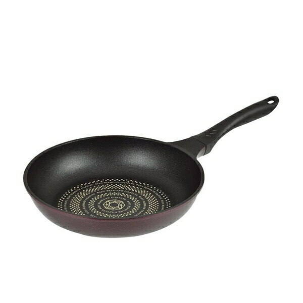 　ギフトサービスについて　楽天国際配送対象店舗 （海外配送）　Rakuten International Shipping優れた耐久性でキズに強い、ダイヤモンド粒子を配合した内面3層構造のブルーダイヤモンドコートガス火はもちろん、IHクッキングヒーターやハロゲンヒーターなどオール熱源に対応フライパン内側に出っ張り(リベット)がないので、洗いやすく、汚れがたまらない■ブランド名: パール金属■サイズ・容量: (約)全長47×幅27×高さ9cm、皿の縁までの高さ5.4cm■生産地:中国■素材・成分:本体/アルミニウム合金(内面 ふっ素樹脂塗膜加工、外面 焼付塗装)、はり底/ステンレス鋼、取っ手/フェノール樹脂(耐熱温度150度)商品特徴一覧パール、フライパン、パール金属、IH、HB、IH対応、パール金属、生活雑貨 → 食器・キッチン → 調理器具 → フライパン、4549308534290、通信販売、通販、販売、買う、購入、お店、売っている、ショッピング▼関連商品はこちら。パール HB-3428 IH対応 ライズネオ IH深型フライパン24cmパール IH対応 ライズネオ IHフライパ 28cm HB-3430パール HB-3431 IH対応 ライズネオ IH炒め鍋28cm【パール IH対応 ライズネオ IHフライパ 26cm HB-3429】広告文責(有)イースクエアTEL:0120-532-772優れた耐久性でキズに強い、ダイヤモンド粒子を配合した内面3層構造のブルーダイヤモンドコートガス火はもちろん、IHクッキングヒーターやハロゲンヒーターなどオール熱源に対応フライパン内側に出っ張り(リベット)がないので、洗いやすく、汚れがたまらない■ブランド名: パール金属■サイズ・容量: (約)全長47×幅27×高さ9cm、皿の縁までの高さ5.4cm■生産地:中国■素材・成分:本体/アルミニウム合金(内面 ふっ素樹脂塗膜加工、外面 焼付塗装)、はり底/ステンレス鋼、取っ手/フェノール樹脂(耐熱温度150度)※お客さま都合による、ご注文後の[キャンセル][変更][返品][交換]はお受けできませんのでご注意下さいませ。※当店では、すべての商品で在庫を持っておりません。記載の納期を必ずご確認ください。※ご注文いただいた場合でもメーカーの[在庫切れ][欠品][廃盤]などの理由で、[記載の納期より発送が遅れる][発送できない]場合がございます。その際は、当店よりご連絡させていただきます。あらかじめご了承ください。※リニューアル等により パッケージ、仕様、セット内容 が変更になる場合がございます。予めご了承下さい。こちらの商品は【お取り寄せ(14営業日以内に発送予定)】となります。あらかじめご了承くださいませ。