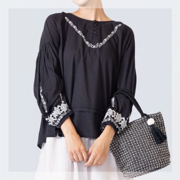 フロント＆袖口刺繍 ナチュラルブラウス [全2色] [キャンセル・変更・返品不可]