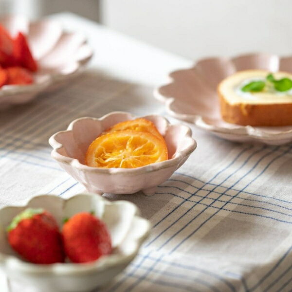 カネコ小兵製陶所 リンカ (輪花) 10cmボウル 桃練