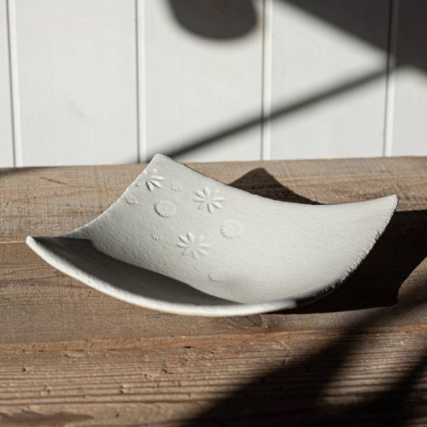 寿山窯 印花 鉢 角鉢 L(24cm) 白