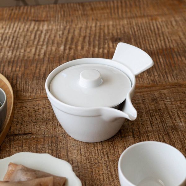 小田陶器 すずめ茶器-suzume chaki- 急須 (茶こし付き) 白 [キャンセル・変更・返品不可]
