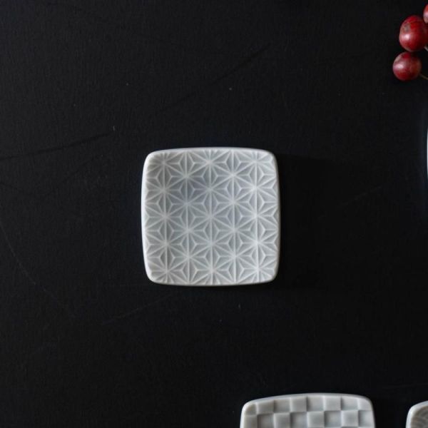 小田陶器 吉祥-kissho- 箸置き 麻の葉 薄灰