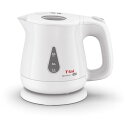 ティファール KO5401JP 電気ケトル アプレシアプラスロック ホワイト 0.8L T-faL・アプレシアプラスロック 0.8L ホワイト発売日：2022年9月1日●こぼれにくいロック機能付き●省スチーム設計●持ちやすく注ぎやすいハンドル&nbsp;【仕様】本体(W×D×H)：155×220×195mm重量：990g原産国：中国定格消費電力：1250W内容量：0.8Lコード長：1.3m