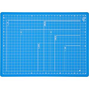 ナカバヤシ CTMO-A4-SB 折りたたみカッティングマット A4サイズ スカイブルー●見開きA4サイズ●二つ折りA5サイズ●環境に配慮した「再生オレフィン系樹脂」を使用●便利な5ミリ間隔方眼罫入●コピー印刷インクが転写しにくい素材を使用●ペーパークラフトなどのインクジェット●プリント加工に最適です。寸法見開きサイズ A4：タテ230×ヨコ310×厚み2mm二つ折りサイズ A5：タテ230×ヨコ160×厚み4mm本体重量130g