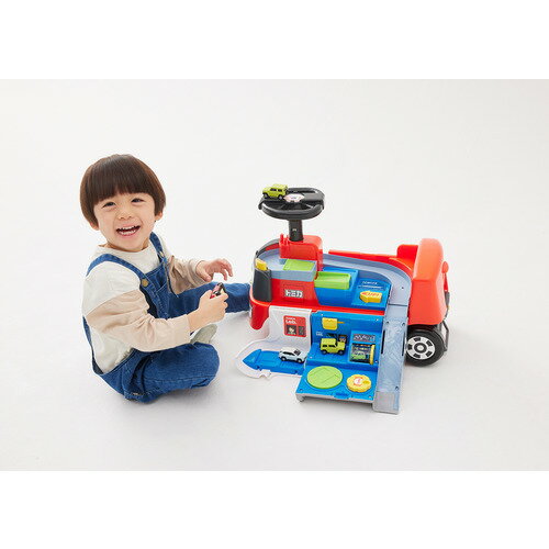 アイデス 1才から乗れる!トミカ変形ドライブピット