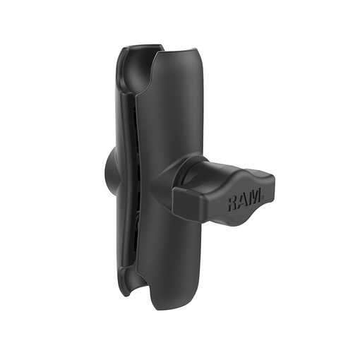 RAM MOUNTS RAM-B201U ダブルソケットアーム M(アルミ) ●あらゆるアングルから迫力の構図を狙える1インチボール対応の各種RAMマウントと組み合わせればあらゆる長さ、角度に調整可能。ボールに挟み込むだけの簡単着脱。●振動に強いRAMボール＆ソケットシステムRAMのボール＆ソケットシステムはラバーコーティングされたボールと剛性の高いアームとマウントパーツによって様々なデバイスを強固に固定できます。 ハーレーやオフロードタイプのバイクが発生する猛烈な振動にも負けないタフなデザインです。●自由度の高いマウント方法ベースパーツ、ソケットパーツと組み合わせて使うことで自由度の高いマウント方法を実現します。&nbsp;【仕様】商品名：ダブルソケットアーム M(アルミ)パッケージサイズ/重量：H 20.5cm / W 10.5cm / D 3.5cm / 140g本体サイズ/重量：H 9.5cm / W 6.5cm / D 3.5cm / 138gボールサイズ：1インチセット内容：ダブルソケットアーム M(アルミ)