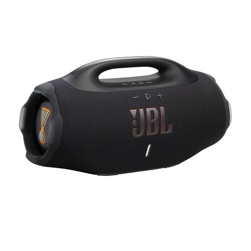 JBL JBLBOOMBOX4BLKJN Bluetoothスピーカー AI Sound Boost搭載 IP68防水防塵 ブラック発売日：2026年2月19日●AI Sound Boost搭載で迫力満点のJBL プロ・サウンド2つのウーファーとツイーター、3つのパッシブラジエーター搭載。AI Sound Boostが各ユニットをリアルタイムで分析し歪みを抑えることで、クリアかつ大迫力のJBLプロサウンドを実現します。●最大28＋6時間再生バッテリーで最大28時間再生。オールナイトでパーティを盛り上げます。バッテリー残量が減っても、Playtime Boost機能でさらに最大6時間延長できるため楽しい時間が中断されることはありません。●低音の振動が見える2段階のバスブースト天面のBass Boostボタンで低音モードを選択。JBLホーンマークがオレンジに光ると、ウーファーとパッシブラジエーターが全開の重低音モードに。白く光るとパンチの効いた低音モードに切り替わります。●Auracastによるマルチスピーカー接続仲間とムードを共有しよう。2台のBoombox 4を繋げてステレオ再生が楽しめます。また、複数のAuracast対応JBLスピーカーと接続することでさらに広いエリアで同時にを再生することも可能。●防水・防塵対応IP68の防水防塵性を備え、どんな天候でも対応します。※ IP68 は、粉塵がスピーカー内部に侵入せず、水深1.5mの水中にスピーカーを最大30分間浸けても浸水しないと定義されています。●ロスレスオーディオ再生USB Type-CポートでPCやスマートフォン等に接続することで、ロスレスオーディオ再生に対応し、さらに情報量豊かに演奏のディテールまでも楽しむこと可能となります。&nbsp;【仕様】Bluetooth：バージョン 5.4 (LE Audio対応)防水・防塵機能：IP68連続再生時間：約34時間 ※プレイタイムブースト機能ON時、約28時間 ※プレイタイムブースト機能OFF時対応プロファイル：A2DP 1.4、 AVRCP 1.6オーディオ入力：Bluetooth、USB Type-C対応コーデック：SBC、 AAC、 LC3出力：ACモード： 65W RMS ウーファー x 2、40W RMS ツイーター x 2、バッテリーモード： 60W RMS ウーファー x 2、 40W RMS ツイーター x 2スピーカー構成：123mm径 ウーファー×2、20mm径ツイーター×2、パッシブラジエーターx3 (円形x2 ＋ 長円形 x1)周波数特性：37Hz - 20kHzサイズ(W x H x D)：506 x 263 x 213（mm）本体質量：約5.9kgバッテリー：充電式リチウムイオンバッテリーパック 99.02Wh（21.6V/4584mAh相当）付属品：電源ケーブル（2m）