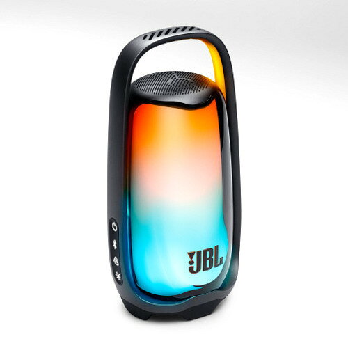 JBL JBLPULSE6BLKJN Bluetoothスピーカー JBLPULSE 6 16種類のライトテーマ搭載 AI Sound Boost IP68防塵防水 ブラック発売日：2026年9月17日●音楽と同期し夜を演出する ライトショー 16種類のライトテーマを備え、それぞれの輝度や速度、カラーリングを調整可能。 ハンドル部に搭載された合計216基のLEDが音楽と同期することで自由自在に夜のムードを演出できます。 ●AI Sound Boostで進化した 360度に広がるJBLサウンド 64mm径ウーファーと16mmツイーター、そして底面に配した56mmパッシブラジエーターにより360度どこで聴いても楽しめるパワフルなJBLプロサウンド。AI Sound Boostがユニットの潜在能力を引き出します。 ●アウトドア環境にも耐える タフな設計 業界最高水準のIP68防塵防水性能を備え、筐体には ガラスのような透明度を持ちながら高い耐久性も備えるポリカーボネートを使用。 浴室やプールからキャンプまで、どこでも楽しめる ために設計されています。 ●眠りにつくまでの時間も豊かにする サウンドとライトモード JBL ONEアプリと連携し、集中力を高めたいときやリラックスしたいときのために6つのムードサウンドを搭載。設定時間で消灯するサンセットモードやベッドサイドランプモードも搭載し、睡眠までの時間も豊かにします●Auracastによるマルチスピーカー接続 2台のPulse 6をペアリングして、Auracast経由でワイヤレスステレオ再生可能。さらにJBL Auracast対応のPartyBoxシリーズと接続すれば、音楽と光がシンクロして広がります。 ●ロスレスやカラオケにも対応する USB接続対応 USB-C経由でスマホやPCをつなげば最高24bit/96kHzのロスレス再生に対応しよりクリアでパンチのあるサウンドを再生します。またEasySing シリーズにも対応でカラオケも楽しめます。 &nbsp;【仕様】Bluetooth ：バージョン6.0防塵防水性能：IP68対応コーデック/プロファイル：SBC、 AAC、 LC3 / A2DP 1.4、 AVRCP 1.6オーディオ入力：Bluetooth、USB-C使用ユニット：64mm径 ウーファー x 1、16mm径ツイーター x1、56mm径パッシブラジエーター x1周波数特性：42Hz - 20kHz (-6dB)定格出力（RMS）：合計40W (30W: ウーファー ＋ 10W: ツイーター)本体サイズ(W x H x D)：132 x 264 x 106（mm）梱包サイズ(W x H x D)：170 x 300 x 125 （mm）本体質量：本体質量約1.5kg梱包質量：約2.0kgバッテリー：リチウムイオン 34Wh（7.2V/4、722mAh相当）、バッテリー重量 : 150g、バッテリー数 : 1、リチウムイオンバッテリーのセル数 : 2、リチウム含有量 : 3.78g、最大再生時間 12時間※2、充電時間 4.5時間 (5V/3A)付属品：クイックスタートガイド x1、保証書/安全シート x1UAC再生：最高24bit/48kHzまで、EasySing Mic Mini Duo対応