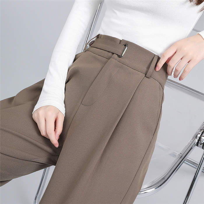 ストレートパンツ ワイド スラックス レディース ボトムス ワイドパンツ タック パンツ スラックス 美脚 脚長 レギュラー丈 ロング丈 美シルエット タックワイドパンツ 低身長 高身長 大きいサイズ 無地 上品 きれいめ 通勤 オフィス 30代 40代 50代 黒 ブラック グレー 3