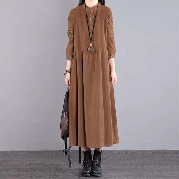 送料無料 コーデュロイ ワンピース 春 秋冬 きれいめ ロング丈 ロングワンピース 50代 秋 長袖 レディース 春秋 切り替え ギャザー 刺繍 aライン ゆったり 無地 大きいサイズ 暖かい あったか 体型カバー 着痩せ カジュアル ナチュラル 通勤 着回し 30代 40代 森ガール