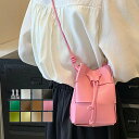 スマホポーチ レディース スマホショルダー ミニショルダー かわいい スマホポシェット 軽量 おしゃれ お財布バッグ 携帯ポシェット スマホポー サコッシュ 肩...