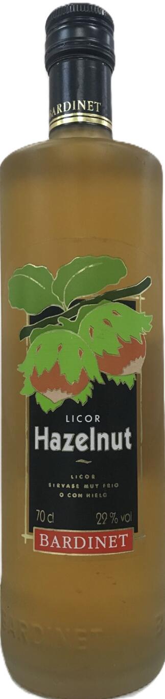 容量:700ml 度数:22％ 地中海の沿岸に面する世界一の品質を誇る ヘーゼルナッツを浸漬、熟成させヘーゼルの 風味を活かしたリキュールです。 ヘーゼルナッツの産地に位置するバーディネー社 のスペイン工場で生産される、こだわりの旨み リキュールです。 カクテルにはもちろん、チーズケーキやババロア、 ムースに限りない旨みとコクを与える逸品です。