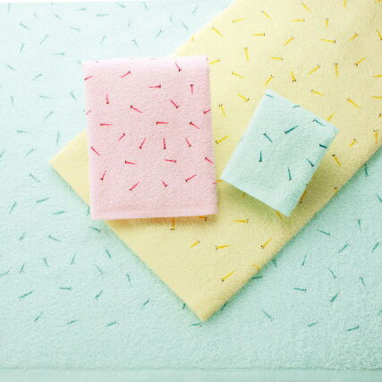 送料無料 泉州タオル2枚 カラーメダカ 浴用として絞りやすく使いやすい フェイスタオル2枚組 日繊商工 日本製